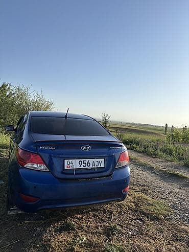solaris: Hyundai Solaris: 2012 г., 1.4 л, Механика, Бензин, Седан — 4