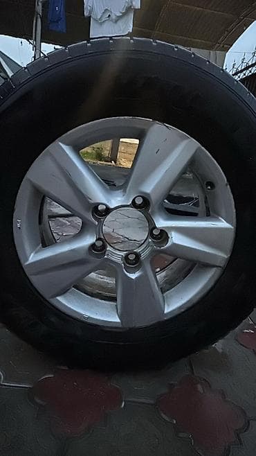 Колеса в сборе 185 / 60 / R 18, Лето, Б/у, 1 шт, Внедорожные (АТ/МТ), Литые, отверстий - 6