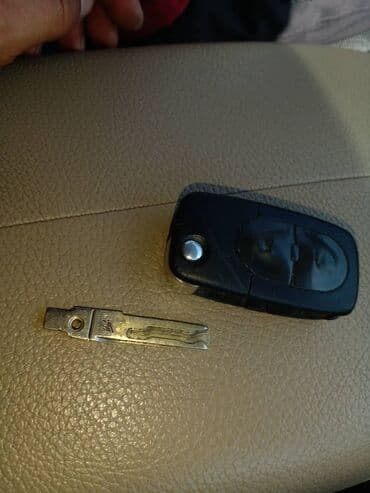 обмен машины ключ на ключ: Изготовление систем автомобиля, с выездом — 6