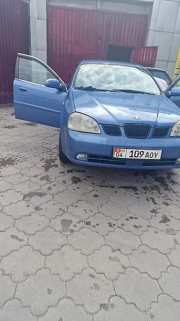 салон на жигули: Daewoo Lacetti: 2003 г., 1.8 л, Автомат, Бензин, Седан — 4