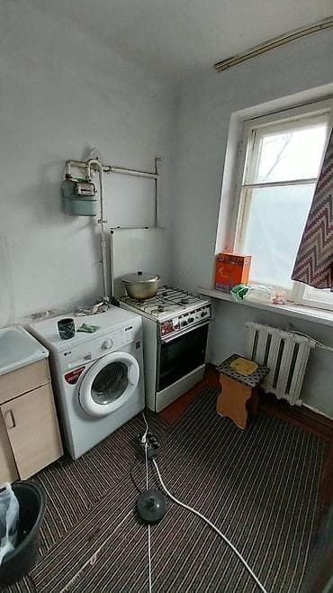 1 комната, 28 м², Хрущевка, 4 этаж, Старый ремонт