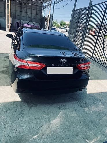 r18 235 50: Toyota Camry: 2018 г., 2.5 л, Автомат, Бензин, Седан — 5