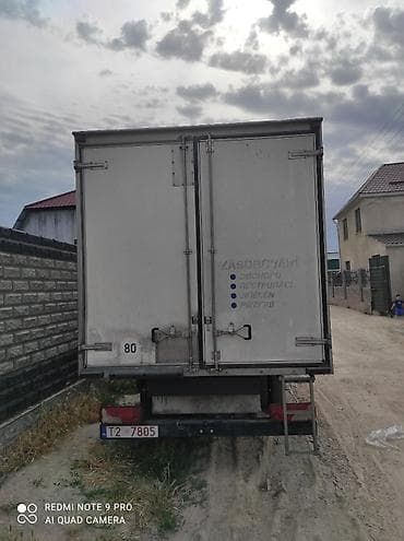 ремонт термобудки: Mercedes-Benz Спринтер: 2010 г., 3 л, Механика, Дизель, Фургон — 10