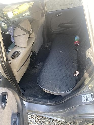 мотороллер с кузовом: Honda Fit: 2003 г., 1.3 л, Автомат, Бензин, Хэтчбэк — 3