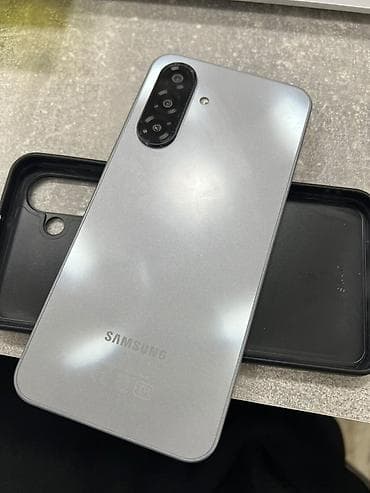Samsung Б/у, 128 ГБ, цвет - Серебристый, 2 SIM — 3