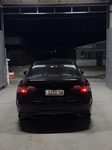 chevrolet comaro: Toyota Camry: 2020 г., 2.5 л, Автомат, Бензин, Седан — 5