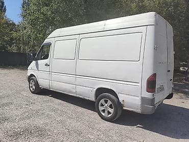 mers c: Грузовой фургон Mercedes-Benz Sprinter (длинная база, высокий — 1