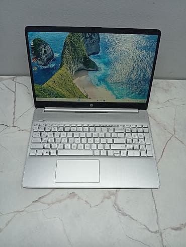 microsoft surface pro 11: Продаю 6 ядерный ноутбук hp отличном состояни. Цена окончательно без — 1