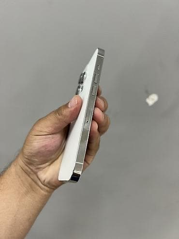 сколько стоит айфон 5: IPhone 14 Pro, 128 ГБ, Белый — 2
