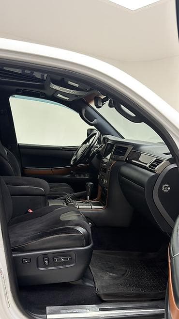 купить лексус в бишкеке: Lexus LX: 2015 г., 5.7 л, Автомат, Бензин, Внедорожник — 7