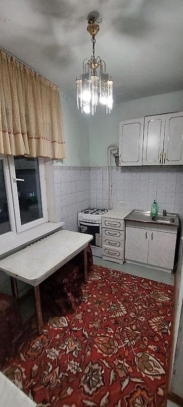 Недвижимость: 1 комната, Восток-5 мкр Без животных, от 6 месяцев, С мебелью — 6