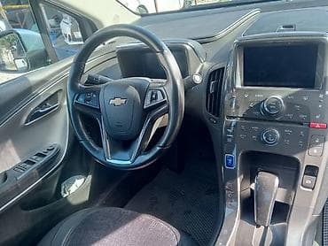 chevrolet volt запчасти: Chevrolet Volt: 2012 г., Автомат, Гибрид, Хэтчбэк — 4