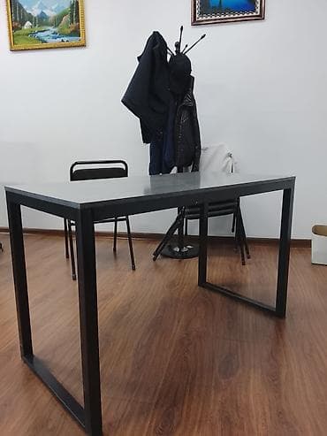 Столы для зала: Стол для зала, Не раскладной, Прямоугольный — 1