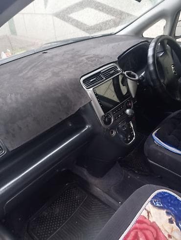 транс: Honda Stream: 2002 г., 1.7 л, Автомат, Бензин, Минивэн — 4