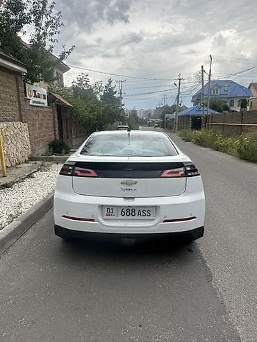 Продажа авто: Chevrolet Volt: 2012 г., Гибрид, Хэтчбэк — 6