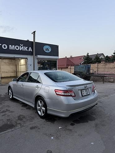 губа гольф: Toyota Camry: 2010 г., 2.5 л, Автомат, Бензин, Седан — 2