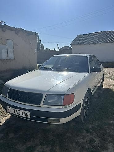 транс: Audi 100: 1992 г., Механика, Седан — 2