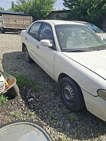малибу 1: Daewoo Lanos: 1995 г., Механика, Бензин, Седан — 4