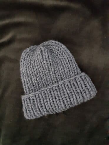 Новая зимняя шапка Забрать можно с шлагбаума, но насчет адреса можем