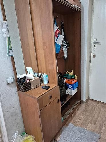 евро двери: Прихожая модульная из ЛДСП под дерево. Состав и особенности: - — 1