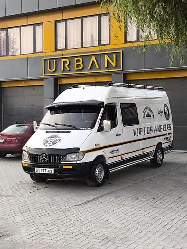 делаем справки: Mercedes-Benz Спринтер: 2004 г., 2.9 л, Механика, Дизель, Бус — 6