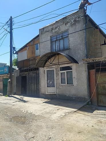 Аренда коммерческой недвижимости: Сдаётся помещение на первом этаже отдельного здания. Характеристики — 4
