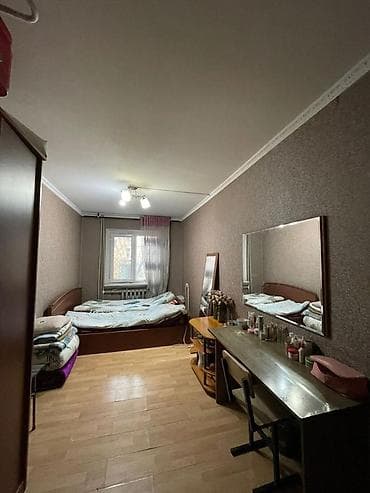 11 00: 3 комнаты, 60 м², 104 серия, 1 этаж, Старый ремонт — 3