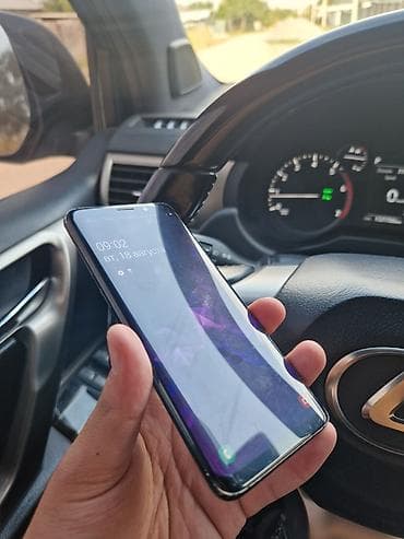 iphone 15plus: Samsung Galaxy S9 
Хорошее состояние трещин нет
все фракции работают — 4
