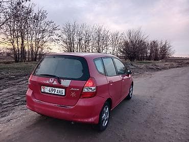 forester sh: Honda Jazz: 2008 г., 1.3 л, Механика, Бензин, Хэтчбэк — 3
