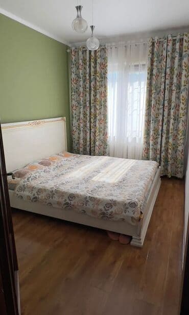 3 комнаты, 70 м², 106 серия, 8 этаж, Косметический ремонт