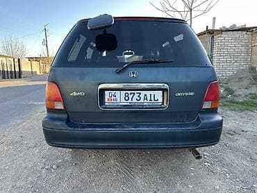 китайский кроссовер: Honda Odyssey: 1997 г., 2.2 л, Автомат, Бензин, Минивэн — 3
