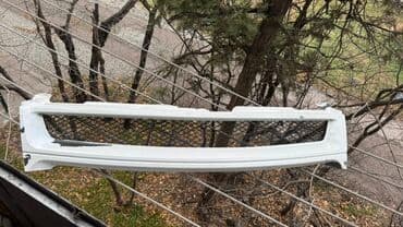 Решетка радиатора Toyota 2003 г., Б/у, Оригинал