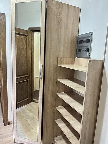 cupboard: Шкаф-прихожая, Б/у, С зеркалом, ЛДСП — 1