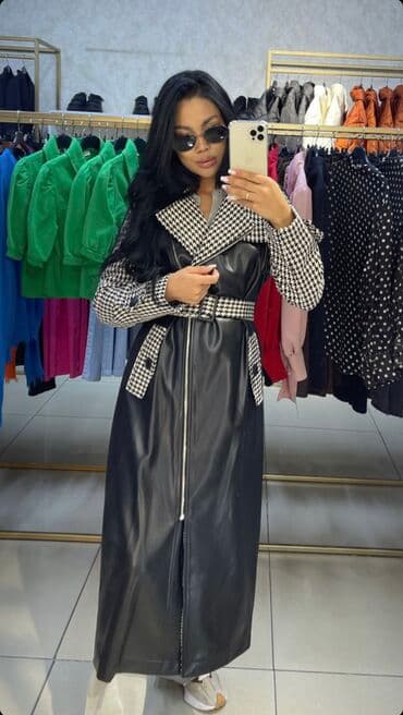 стильные плащи больших размеров: Продаю тренч, абсолютно новая Размер М-Л цвет чёрный сидит четко — 1