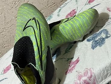 Бутсы: Футбольные бутсы Nike Phantom GX (бесшнурковые) шипованные - Тип — 2