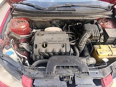 camry 2 2: Hyundai Elantra: 2010 г., 1.6 л, Механика, Бензин, Седан — 7