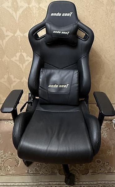 Игровые кресла: Игровое кресло, Б/у, С колесиками, цвет - Черный, Экокожа — 1