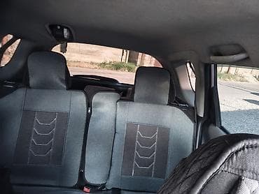 Продажа авто: Honda Jazz: 2008 г., 1.3 л, Вариатор, Газ, Хэтчбэк — 6