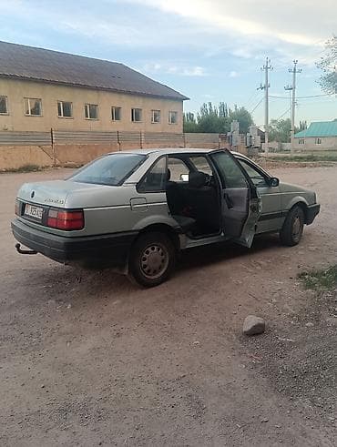 потолок на гольф 2: Volkswagen Passat: 1990 г., Седан — 1