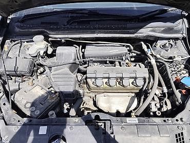 from japan: Honda Stream: 2001 г., 1.7 л, Автомат, Бензин, Минивэн — 6