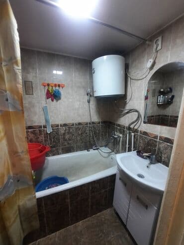 квартира микрорайон тунгуч: 3 бөлмө, 68 кв. м, 105-серия, 1 кабат, Косметикалык ремонт — 12