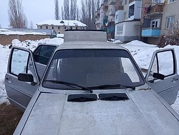 Volkswagen Jetta: 1988 г., Седан at lalafo.kg Volkswagen Jetta: 1988 г., Седан