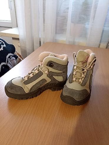 Детская одежда и обувь: Детские термо- ботиночки 30 размера в отличном состоянии. Прекрасная — 2