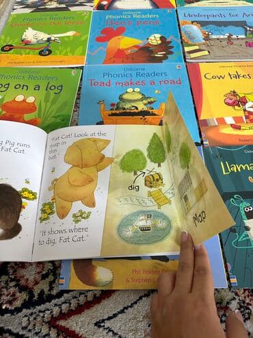 купить школьную доску для начальных классов: Книги серии Usborne Phonics Readers. Состояние новых. Забавные истории — 7