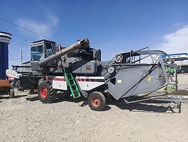 полив поля: Комбайн зерноуборочный Ростсельмаш Niva Грам май расход жок — 6