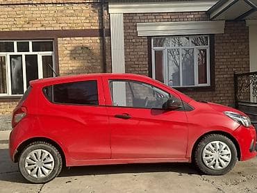 Транспорт: Chevrolet Spark: 2016 г., 1 л, Автомат, Бензин, Хэтчбэк — 6