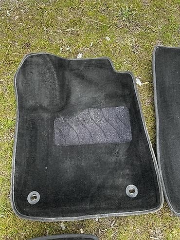 диски борбет а: Родные Ворсовые Полики Для салона Toyota, цвет - Черный, Б/у — 2