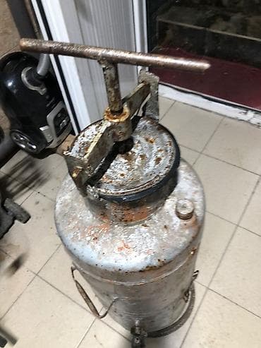 кислородный аппарат: Продаю сварочный аппарат+ кислородный Цена 18000 Бишкек — 2