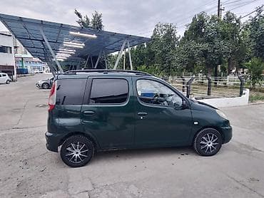 byd e5: Toyota Yaris Verso: 2000 г., 1.3 л, Автомат, Бензин, Хэтчбэк — 5