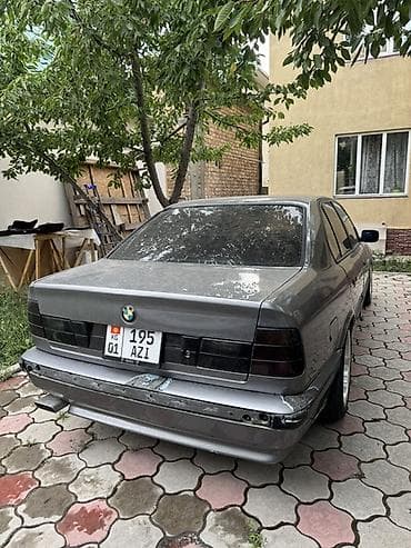 BMW 5 series: 1992 г., Механика, Бензин, Седан — 2